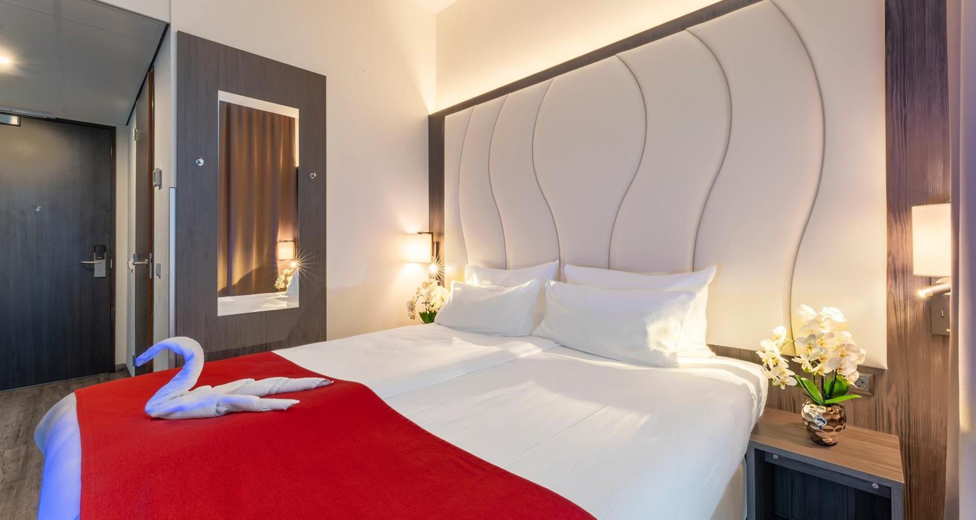 Plaza Premium Almere Eksteriør bilde
