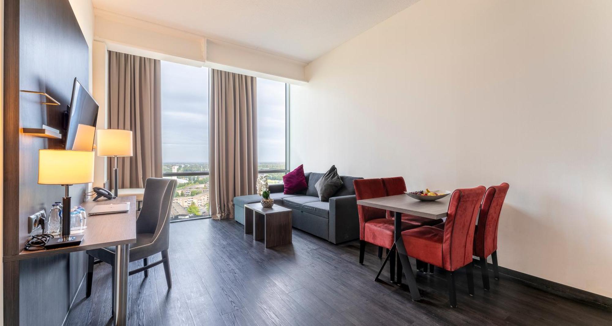 Plaza Premium Almere Eksteriør bilde