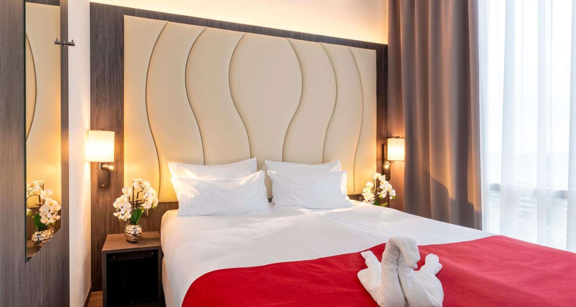 Plaza Premium Almere Eksteriør bilde