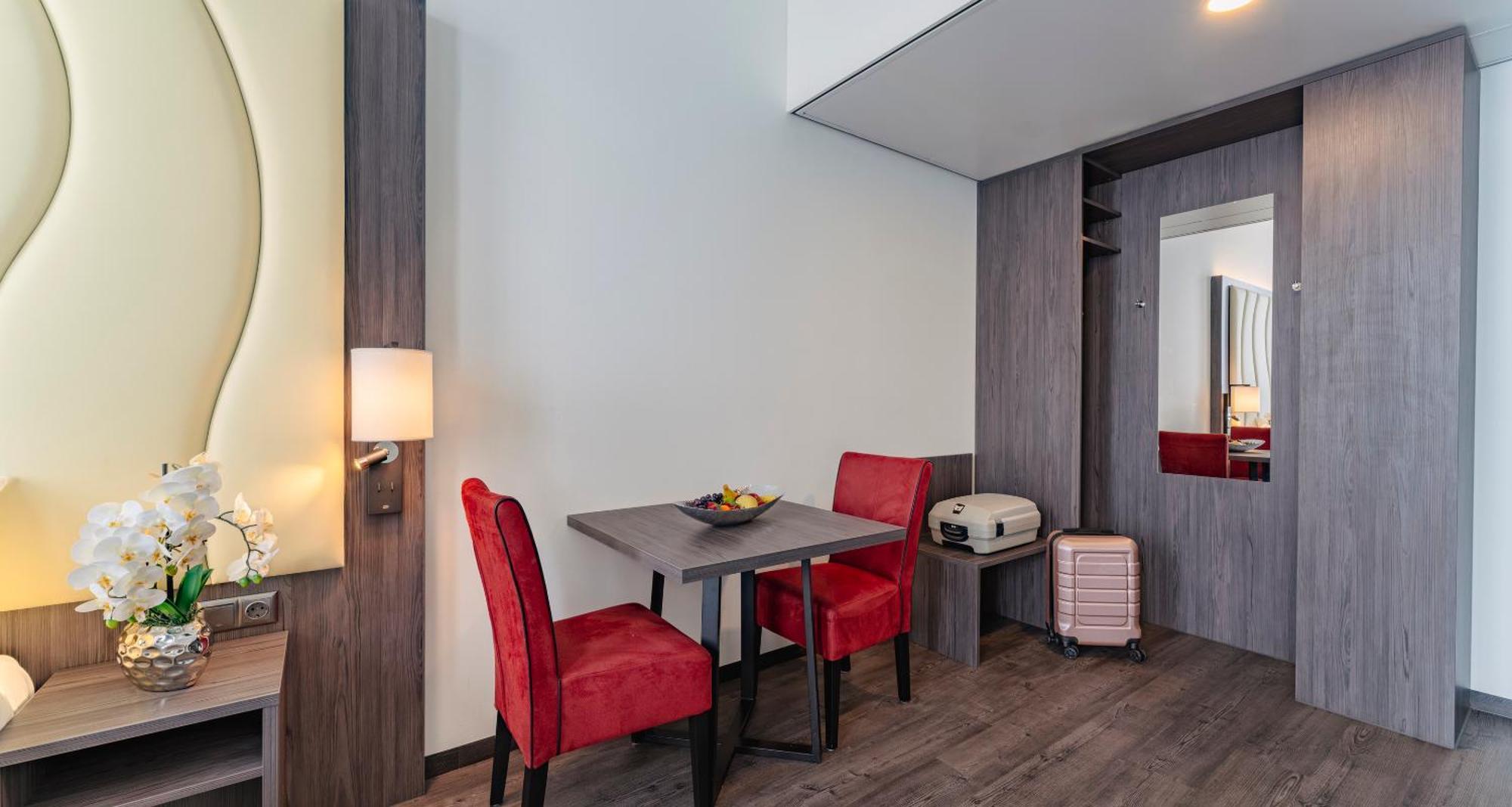 Plaza Premium Almere Rom bilde