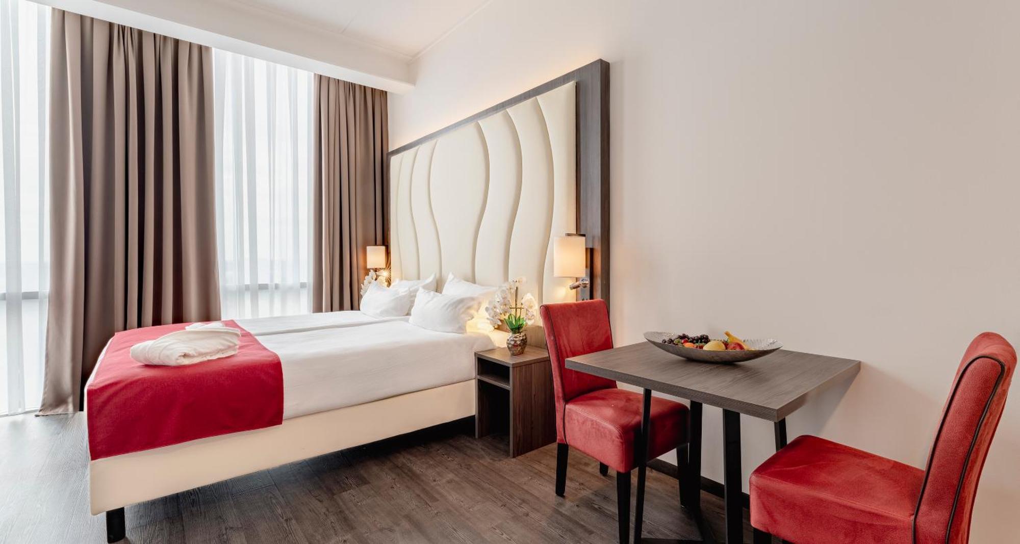 Plaza Premium Almere Eksteriør bilde