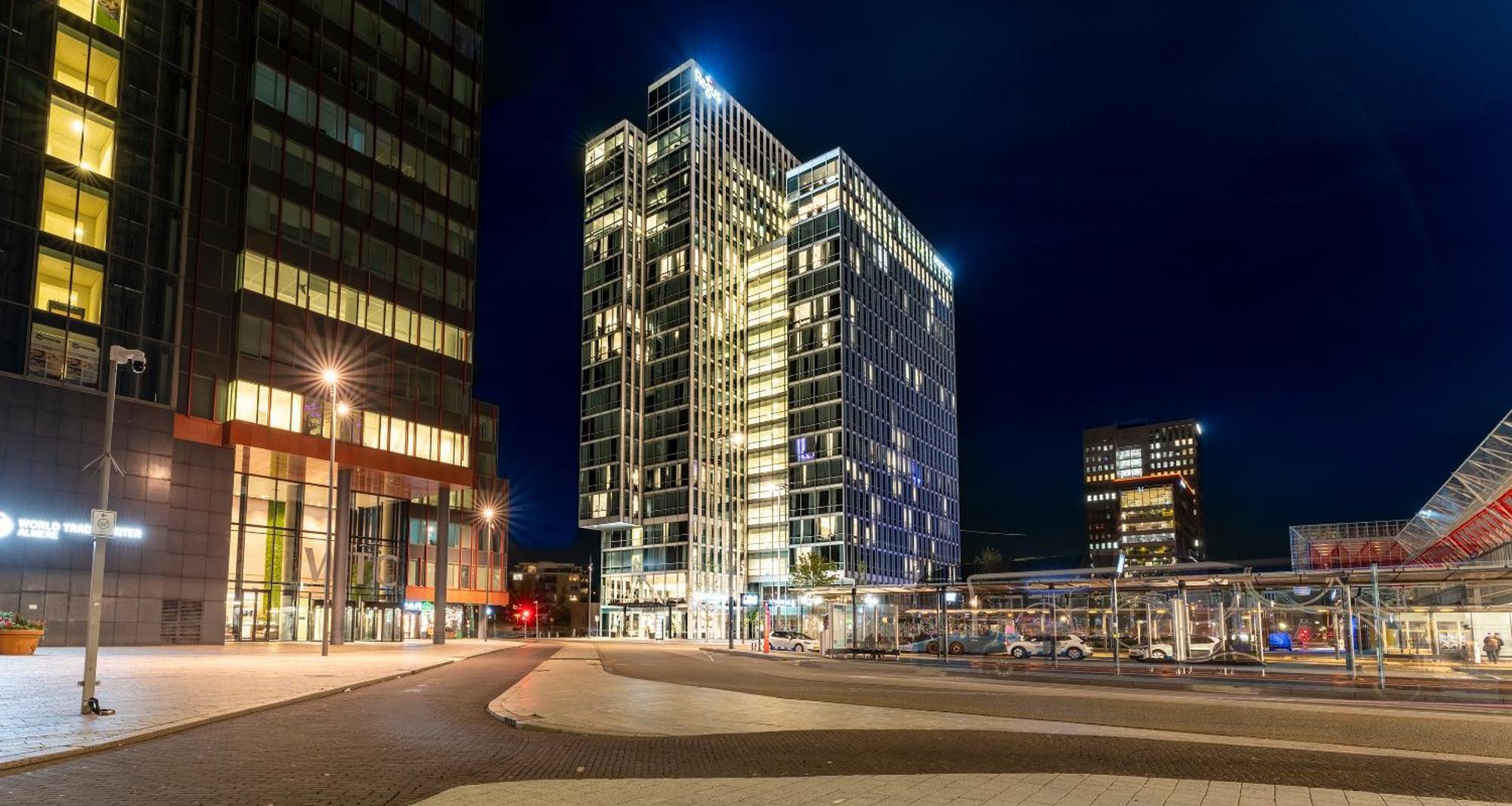 Plaza Premium Almere Eksteriør bilde