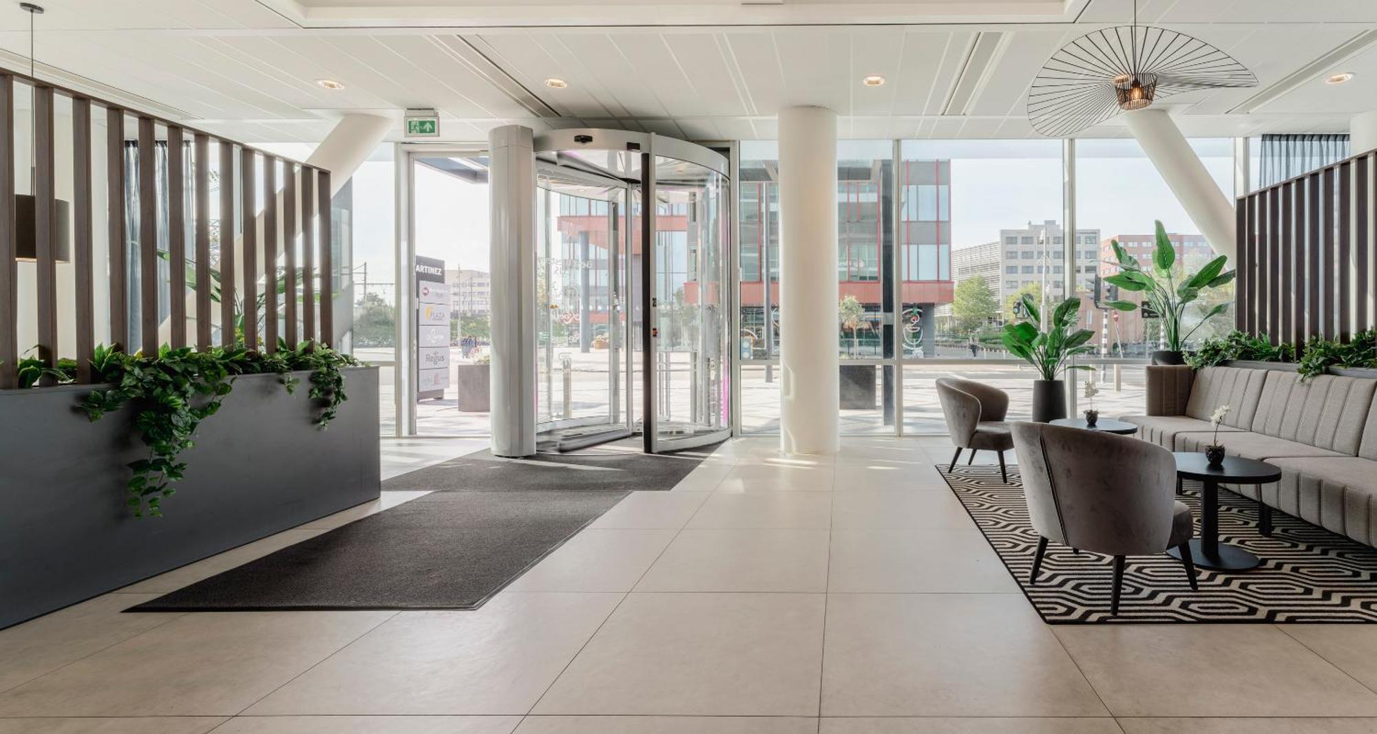 Plaza Premium Almere Eksteriør bilde