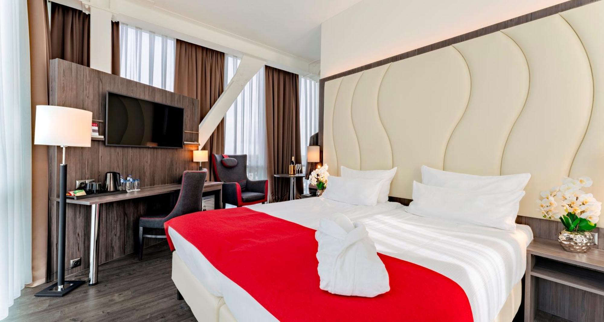 Plaza Premium Almere Eksteriør bilde