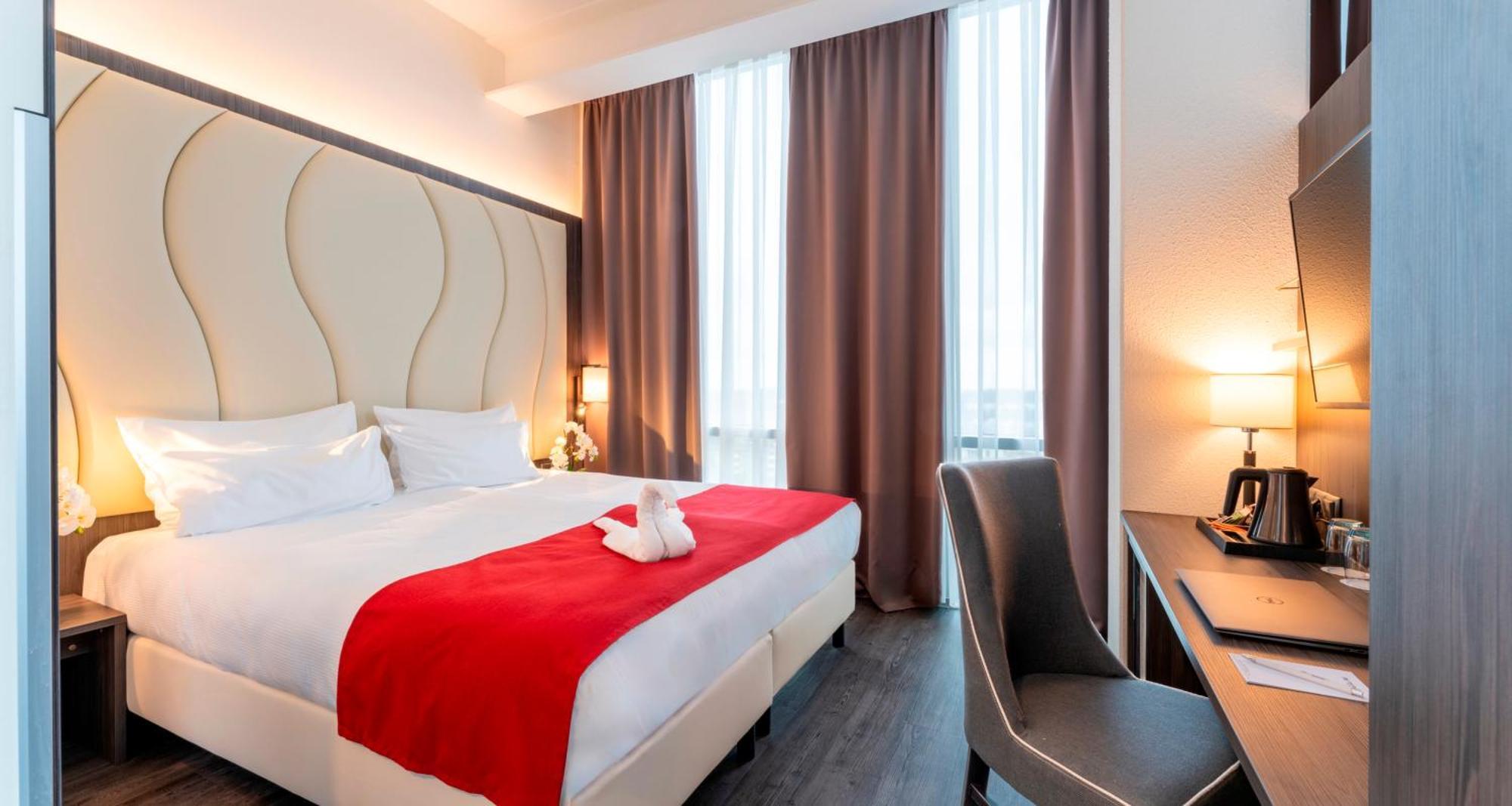 Plaza Premium Almere Eksteriør bilde